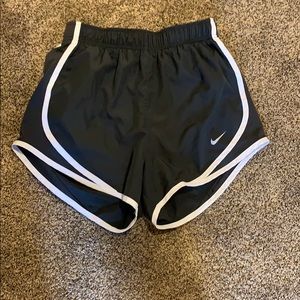 nike gray running shorts